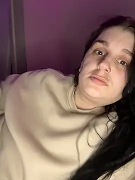 menaceswife online show from March 22, 11:42 pm