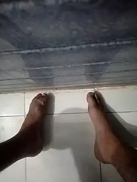 kunalmishra2003 online show from November 25, 12:54 am