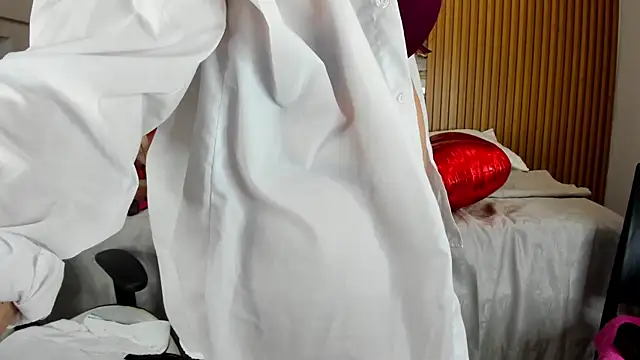 Danna topless online show from March 13, 6:12 pm