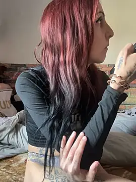 kriszy baby online show from February 19, 8:22 am