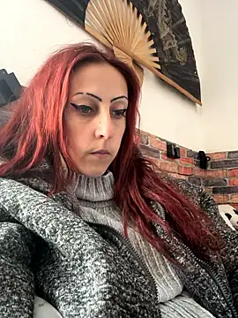 kriszy baby online show from January 8, 8:05 am