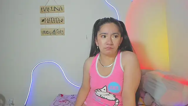 litle mily  online show from October 4, 12:08 am