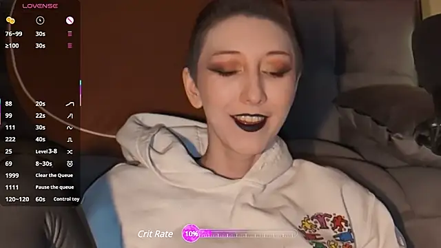 Snapshot of lovelylucyy chatting on February 26, 12:38 am lovelylucyy online show from February 26, 12:38 am