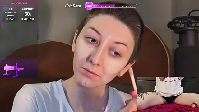 Snapshot of lovelylucyy chatting on March 12, 2:41 am lovelylucyy online show from March 12, 2:41 am