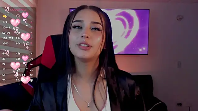 Charlotte greys online show from November 10, 8:41 pm