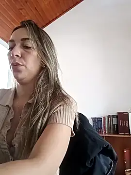 rachellboom online show from October 7, 9:45 pm