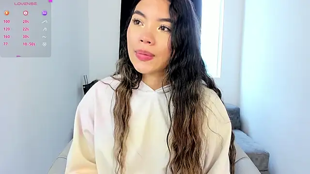 Lee Ash online show from February 11, 4:24 pm