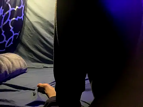 BigMac1596 online show from October 11, 1:42 pm