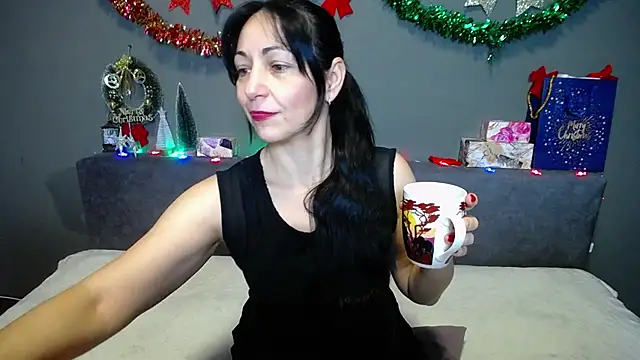 LiluGrants online show from December 13, 7:53 pm