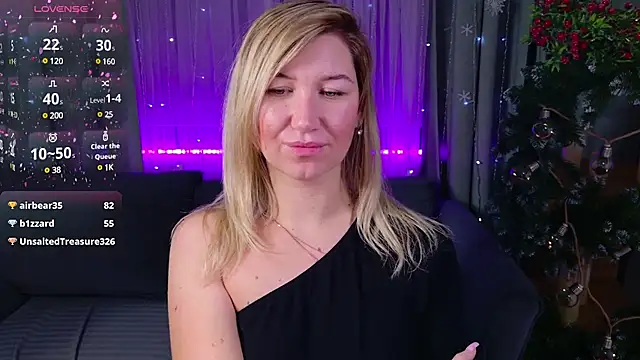 Snapshot of MilaBott chatting on December 28, 3:48 pm MilaBott online show from December 28, 3:48 pm