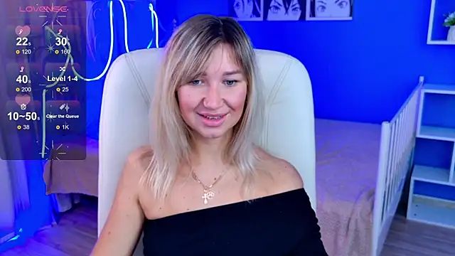 Snapshot of MilaBott chatting on September 11, 8:25 am MilaBott online show from September 11, 8:25 am