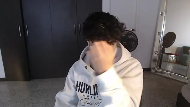 gojo satoru 18 online show from March 4, 11:40 am