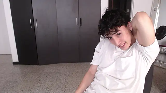 gojo satoru 18 online show from March 4, 5:45 pm