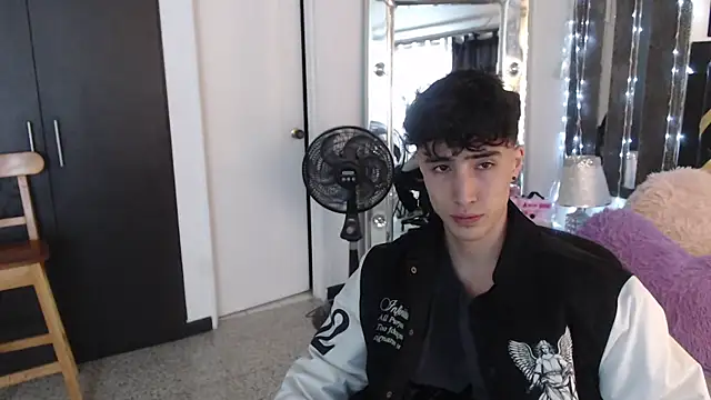 gojo satoru 18 online show from March 15, 12:02 pm