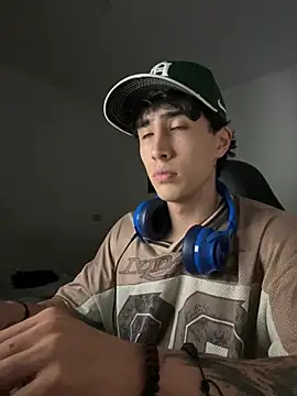 gojo satoru 18 online show from April 21, 4:19 am