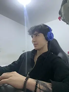 gojo satoru 18 online show from April 23, 2:02 am