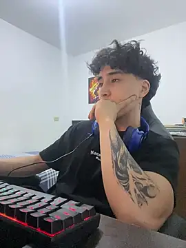 Snapshot of gojo_satoru_18 chatting on May 26, 2:51 am gojo satoru 18 online show from May 26, 2:51 am