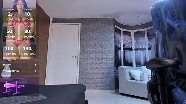 Laross25 online show from March 13, 11:27 pm