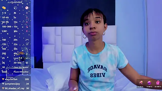 suzanelee online show from January 10, 3:37 pm