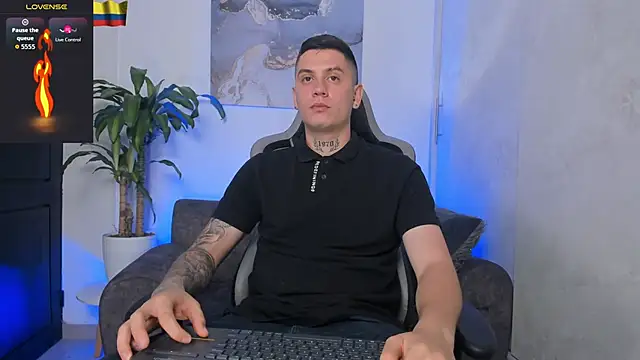 Yeiko Romero  online show from January 11, 10:48 pm