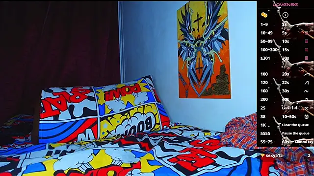 Snapshot of Thomass00 chatting on October 12, 2:32 am Thomass00 online show from October 12, 2:32 am