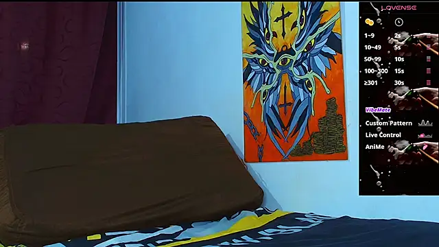 Snapshot of Thomass00 chatting on October 27, 12:36 am Thomass00 online show from October 27, 12:36 am