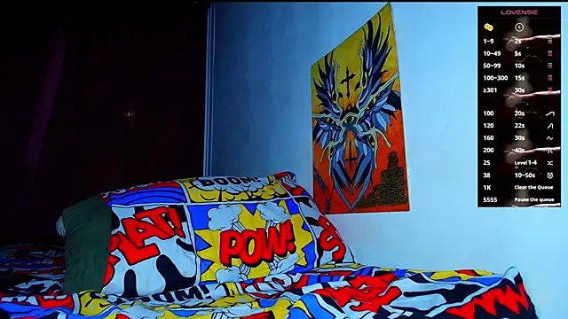 Snapshot of Thomass00 chatting on November 12, 3:40 am Thomass00 online show from November 12, 3:40 am