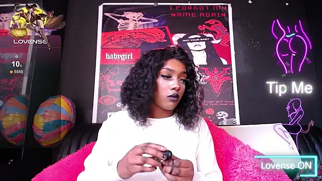 TIFFANYYSTAR online show from March 17, 2:23 pm