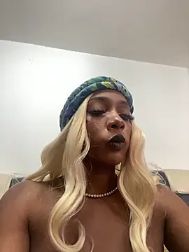 TIFFANYYSTAR online show from September 27, 4:12 pm