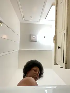 wynterheat online show from January 19, 6:42 am