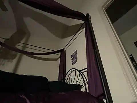 wynterheat online show from March 9, 11:03 am