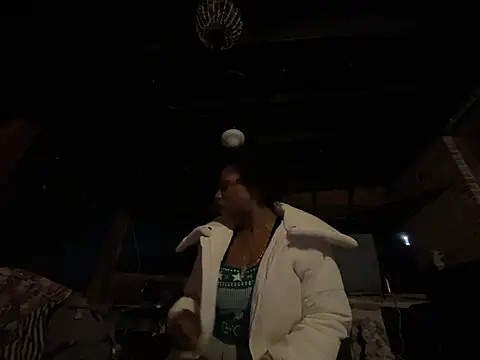 wynterheat online show from March 20, 2:51 am