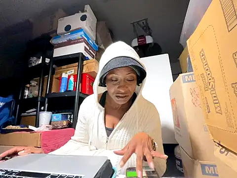 wynterheat online show from December 2, 7:57 am