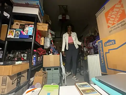 wynterheat online show from April 2, 5:05 am