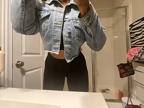 wynterheat online show from April 13, 9:48 am