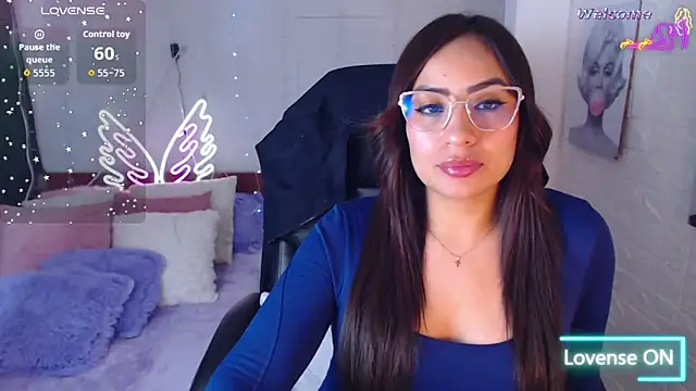 Paulina 627 online show from April 21, 4:45 pm