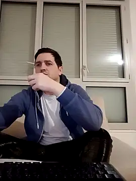 Snapshot of 00impera chatting on March 14, 11:37 am 00impera online show from March 14, 11:37 am