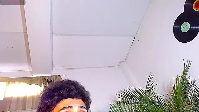 RyanRizzo online show from January 23, 8:02 pm