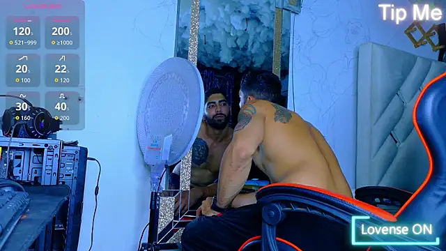 Rich boy01 online show from January 18, 11:19 pm