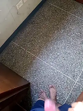 Snapshot of angeltorres32603 chatting on October 25, 7:52 pm angeltorres32603 online show from October 25, 7:52 pm