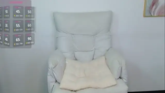 9ering-Er online show from April 22, 1:34 pm