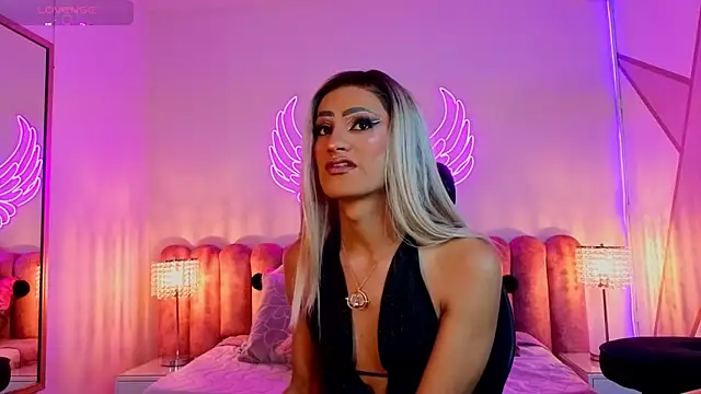  scarletmoore online show from September 24, 7:01 am