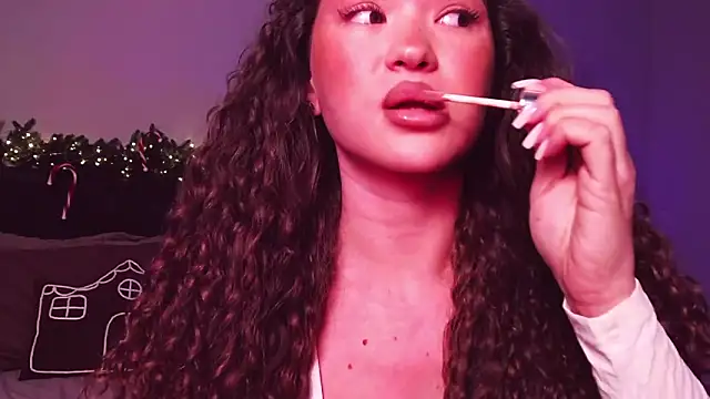 Denise Garciia online show from February 5, 4:58 pm