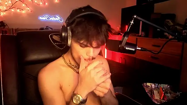 JordanShow online show from March 10, 2:55 pm