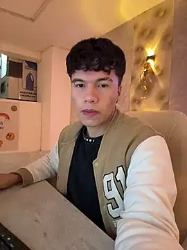 Logan smith1 online show from October 23, 5:40 am