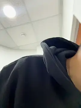 Logan smith1 online show from March 25, 3:07 pm