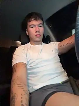 Logan smith1 online show from April 21, 5:36 am