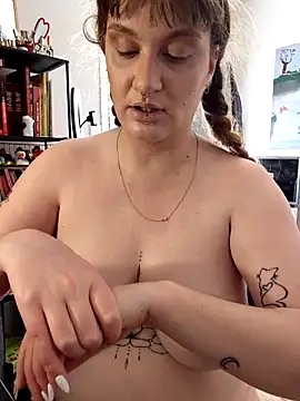 PrincesseMalicia online show from April 29, 1:48 pm