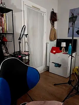 PrincesseMalicia online show from June 18, 1:26 pm