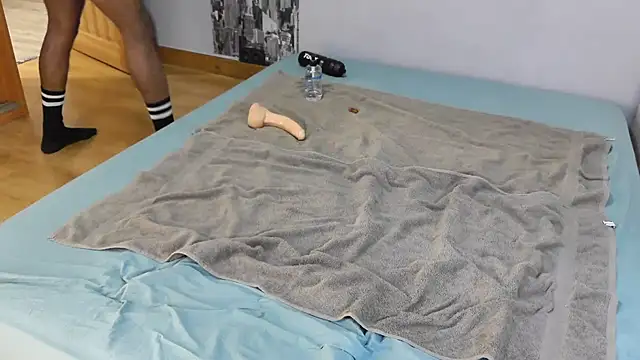 nickgode69 online show from August 8, 8:33 pm